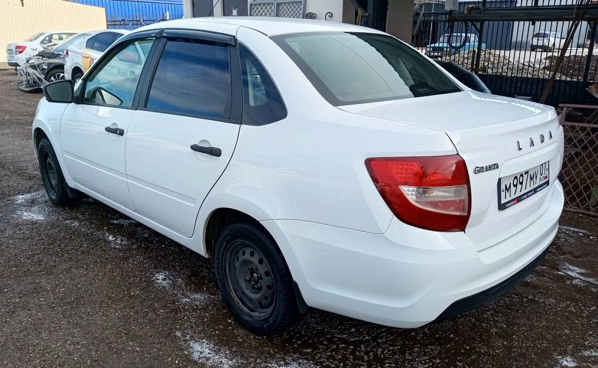 LADA Granta Седан
