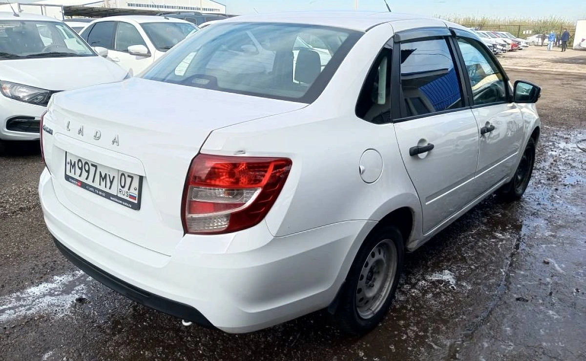 LADA Granta Седан