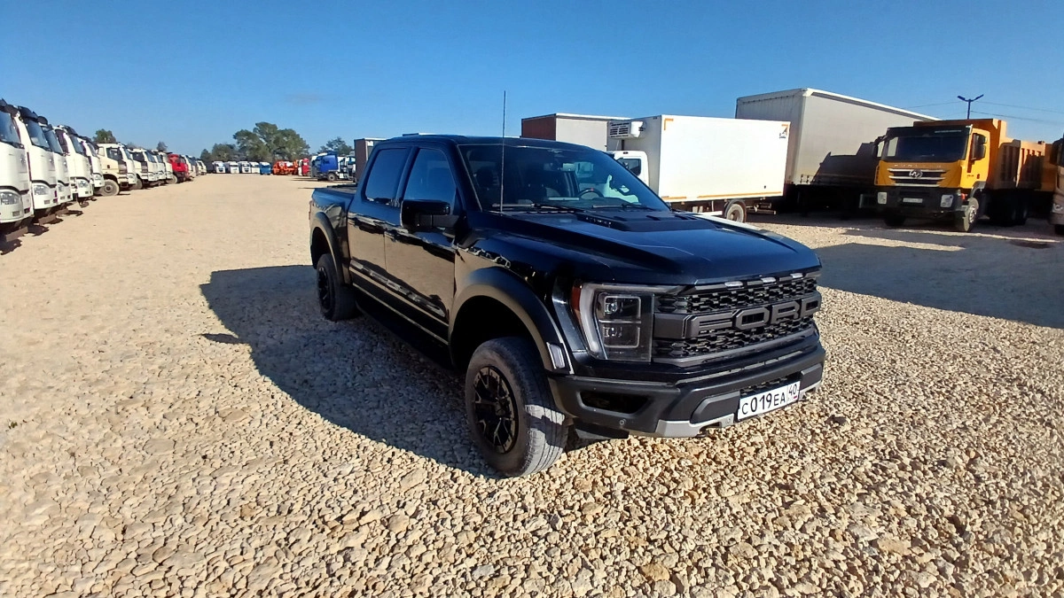 FORD F-150