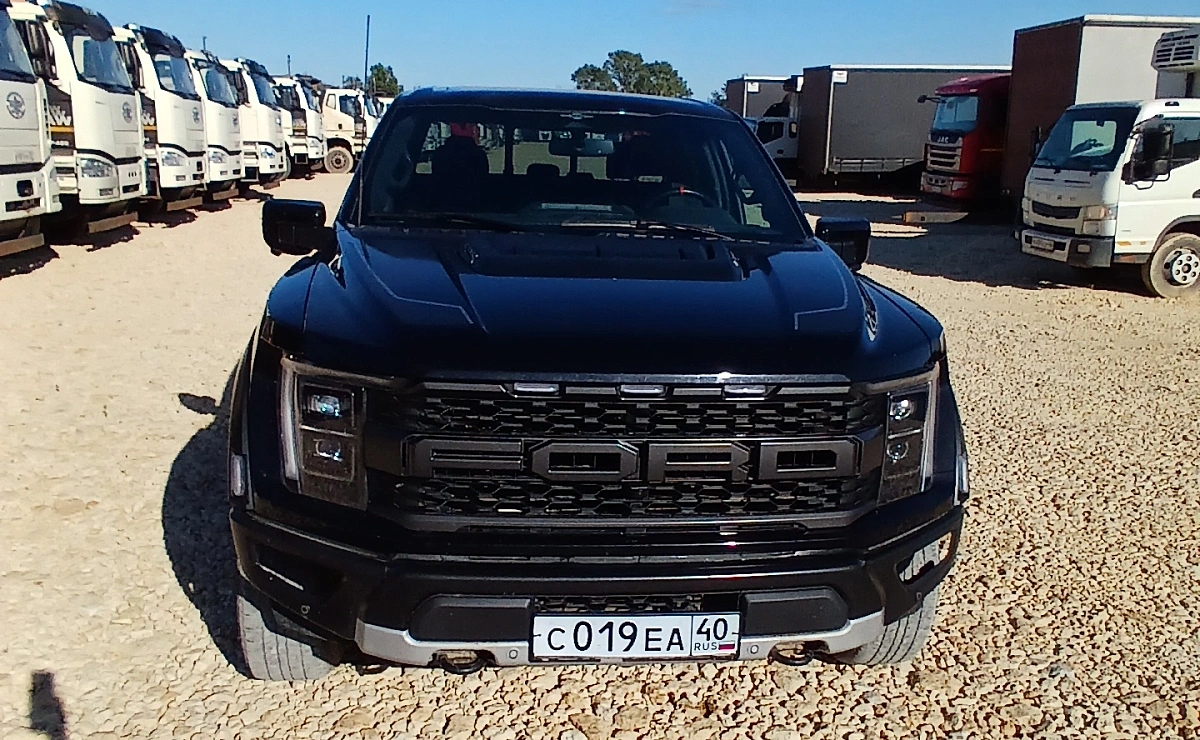 FORD F-150