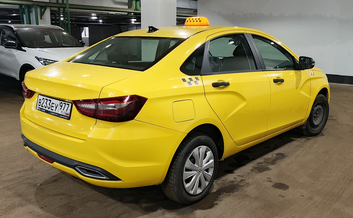 LADA Vesta
