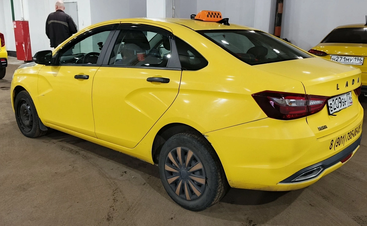 LADA Vesta