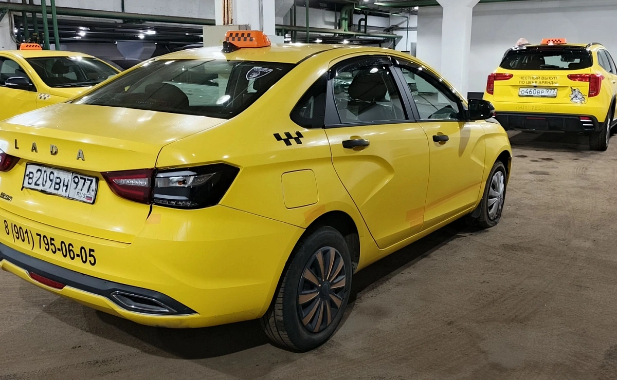 LADA Vesta