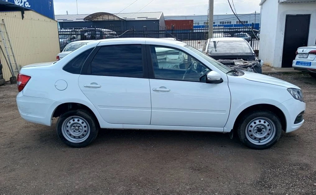 LADA Granta Седан