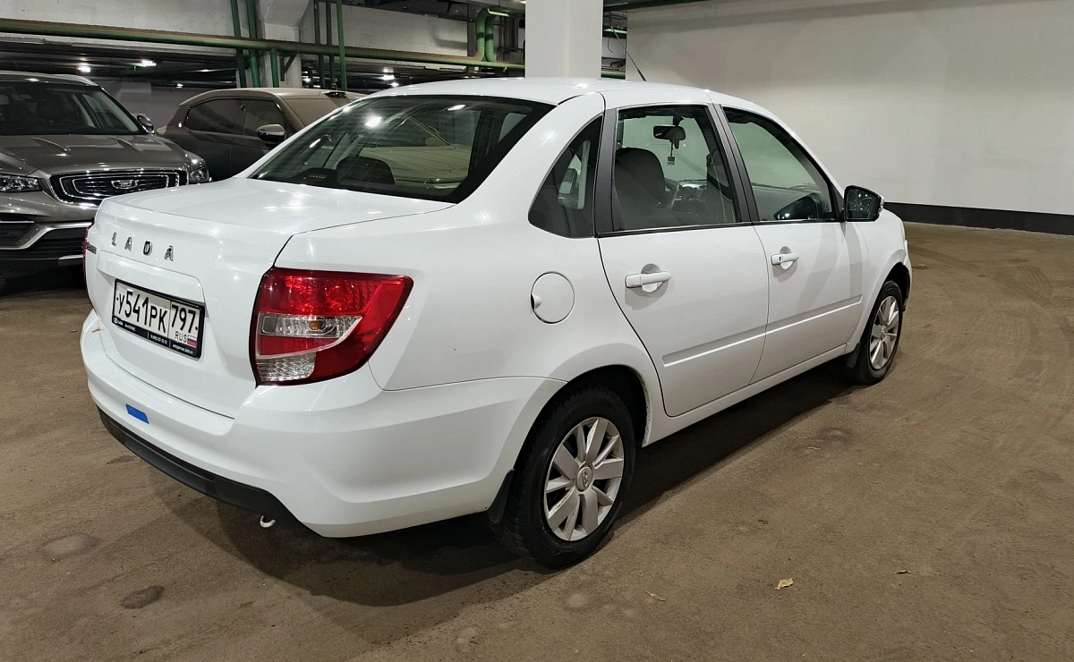 LADA Granta Седан