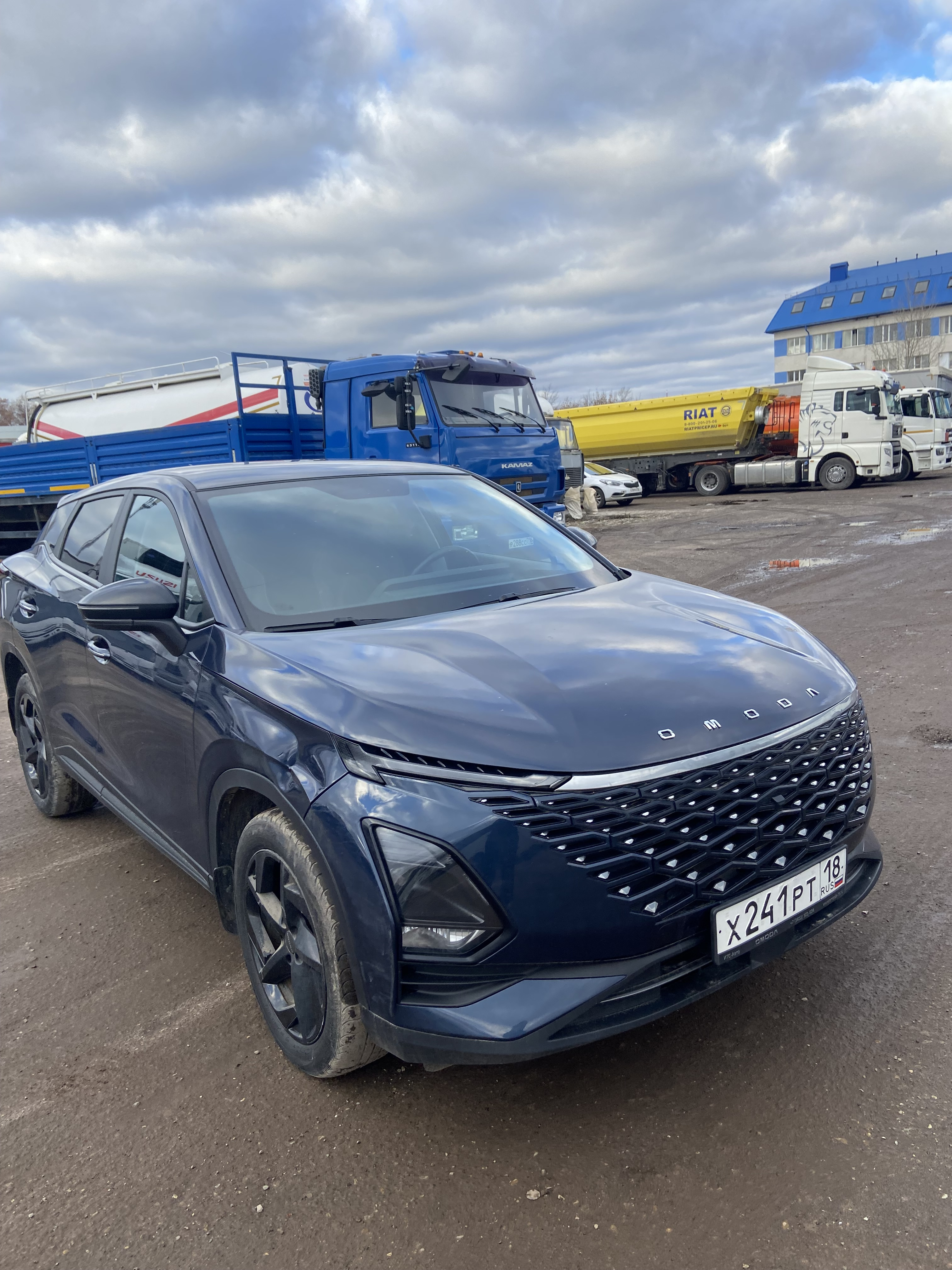 OMODA C5 - фото 2