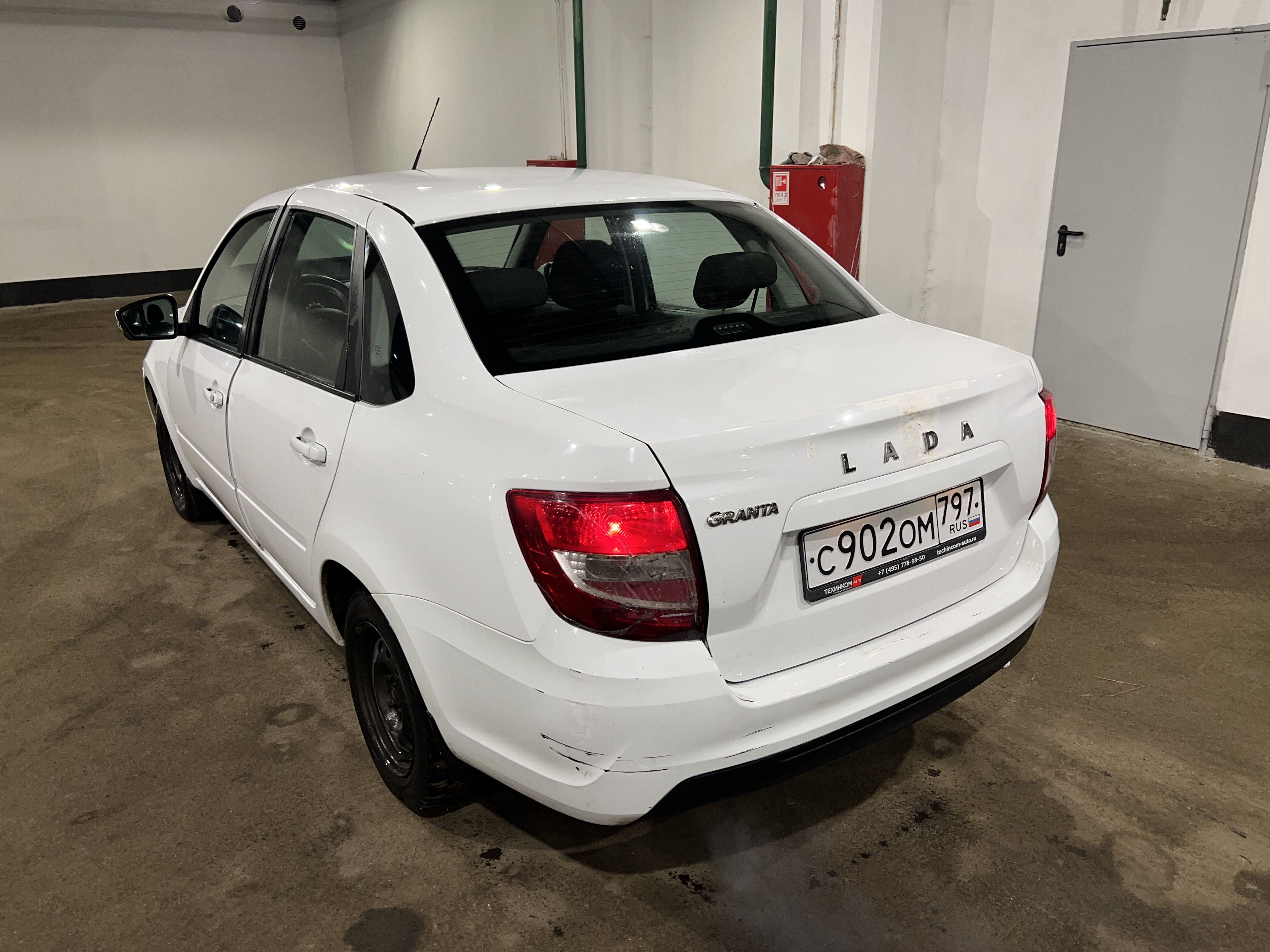 Lada Granta - фото 3