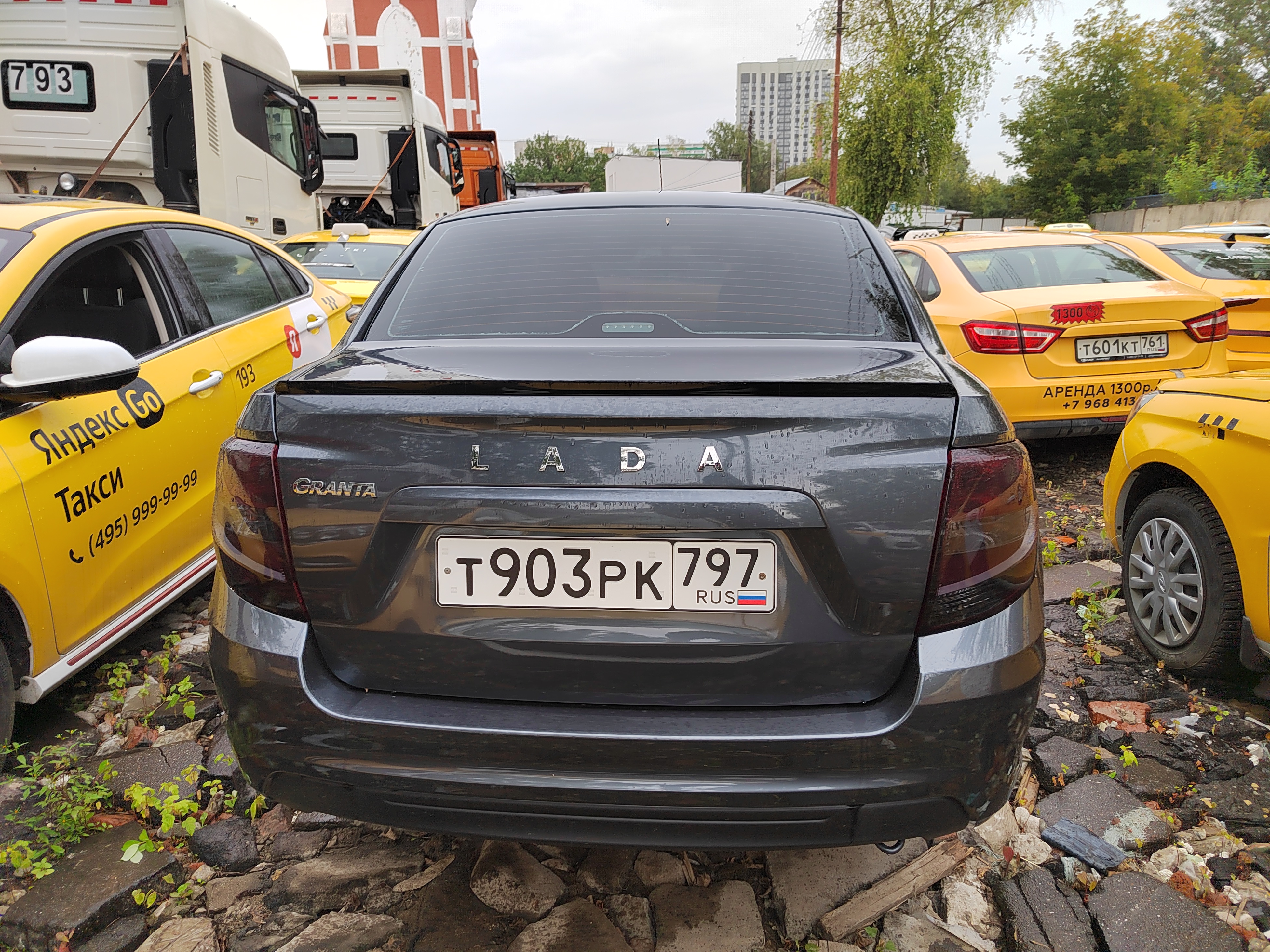 Lada Granta - фото 5