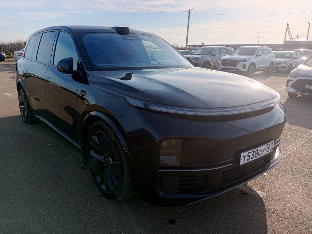 LIXIANG L9 - фото 1