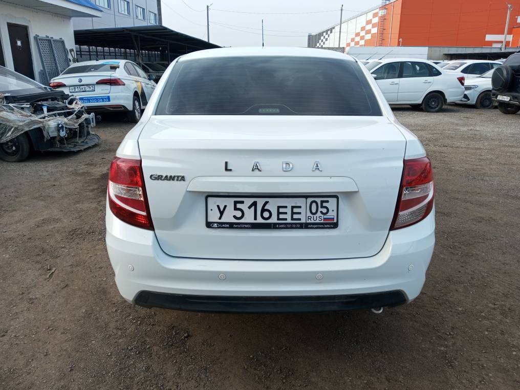 Lada Granta - фото 5