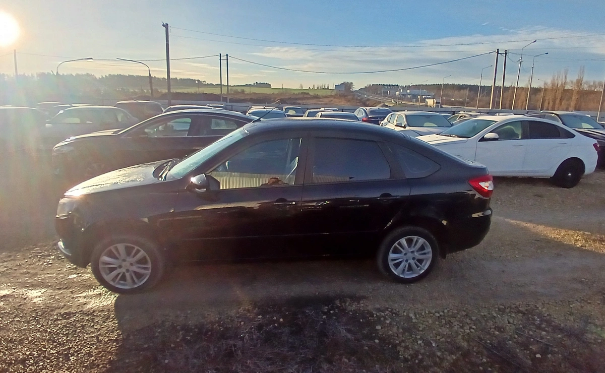 LADA Granta Лифтбек