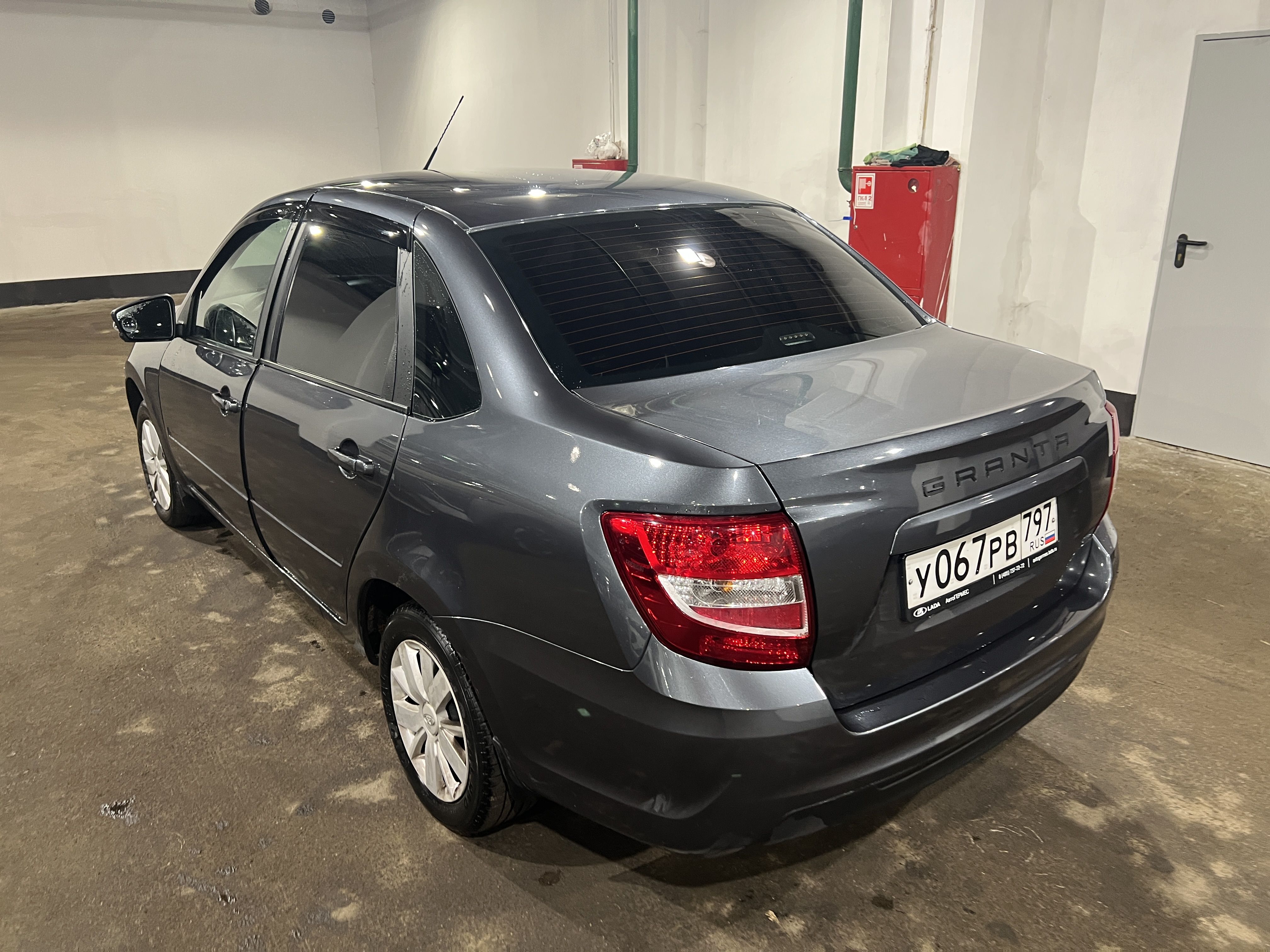 Lada Granta - фото 4