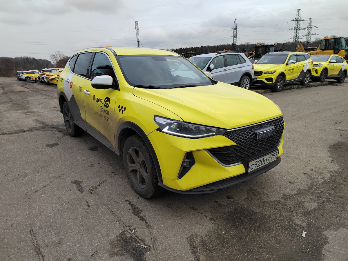 Haval F7 - фото 1