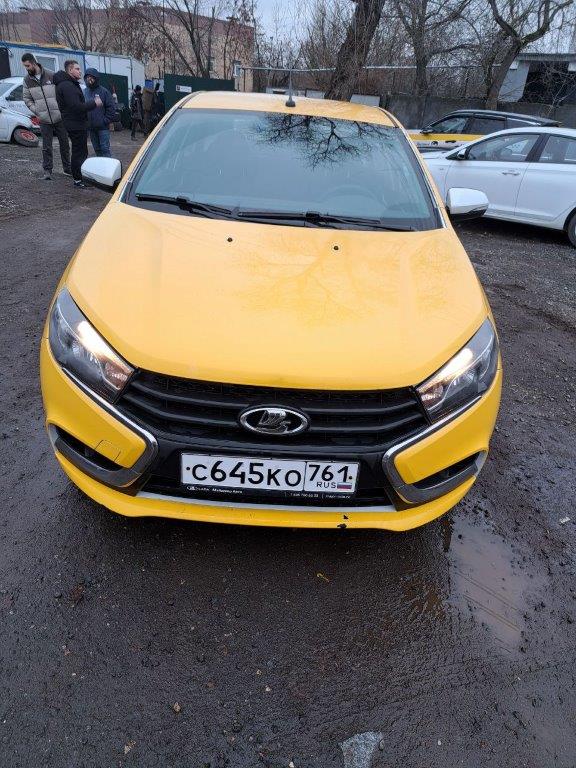 Lada Vesta - фото 2