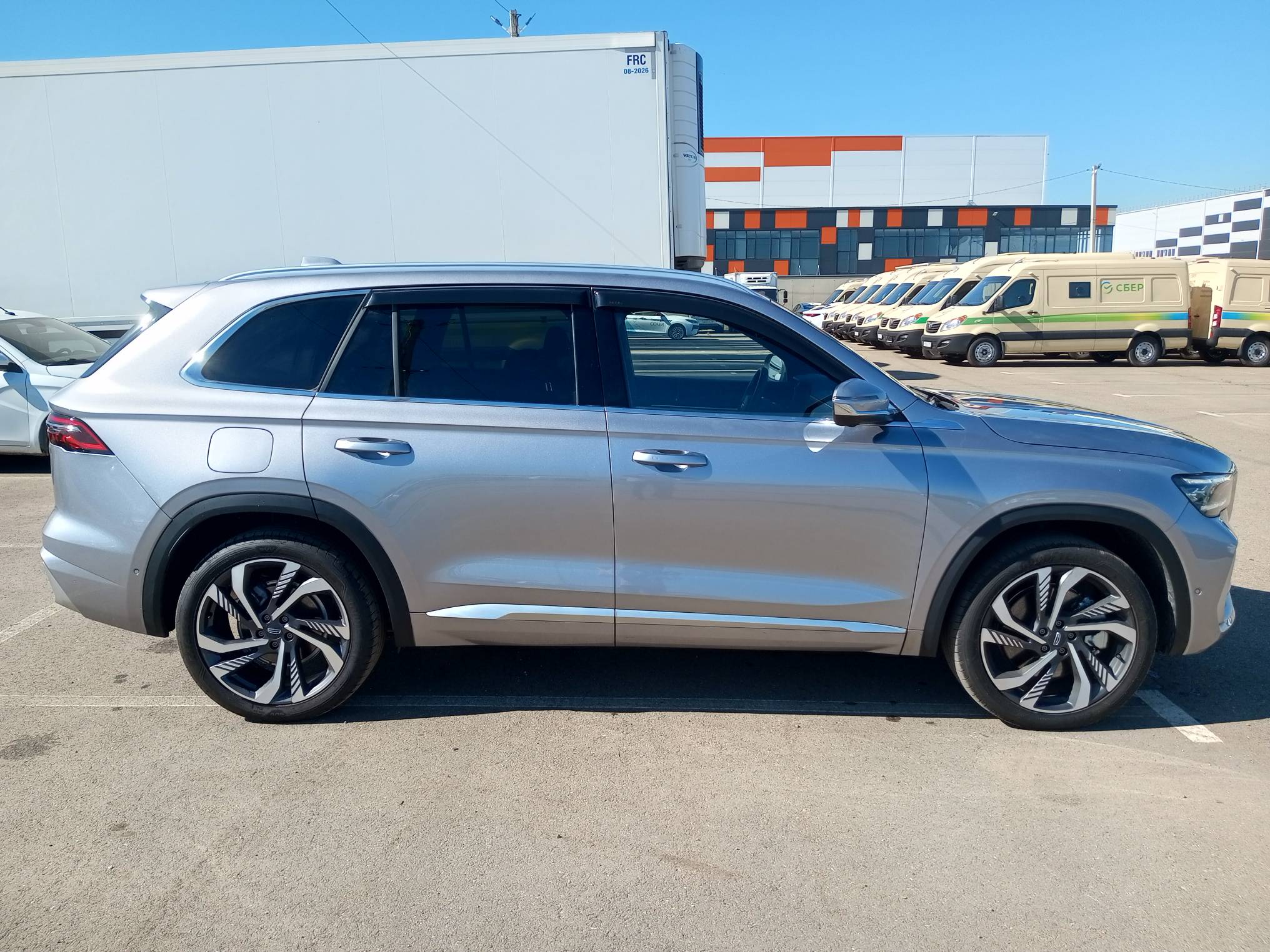 Geely Monjaro - фото 2