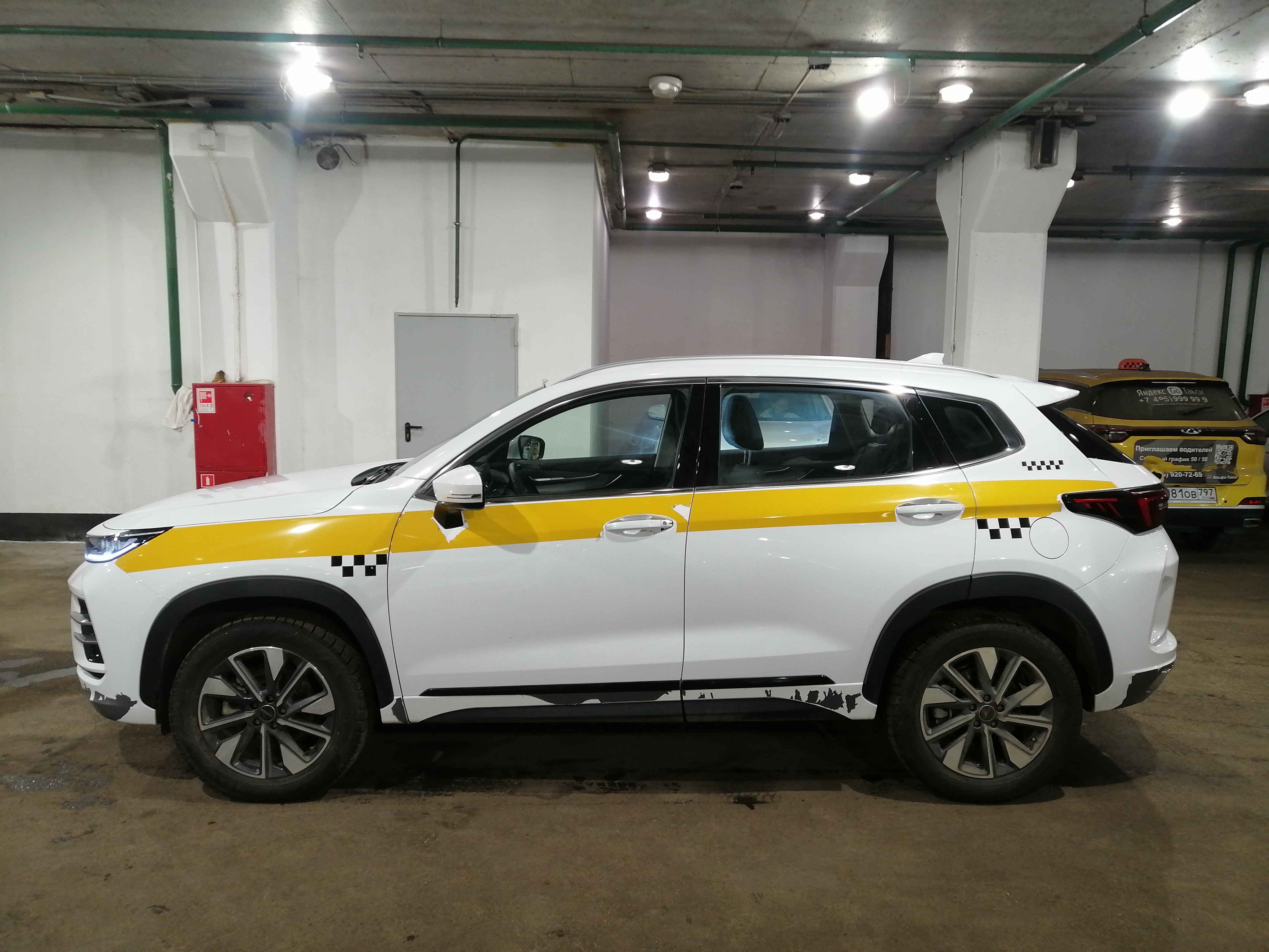 EXEED LX - фото 4