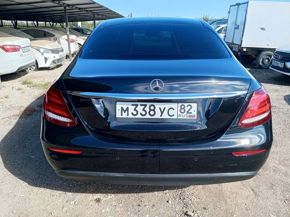 Mercedes-Benz E - фото 4