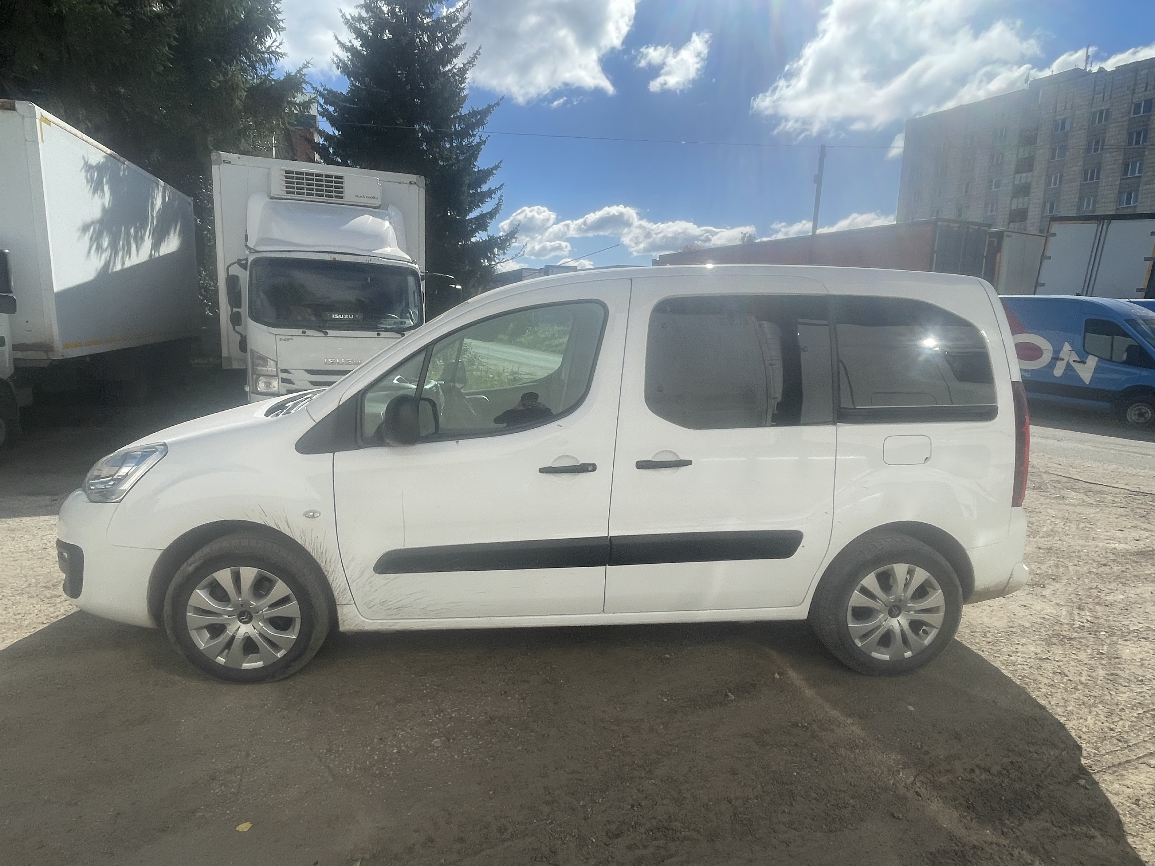 Citroen Berlingo - фото 3