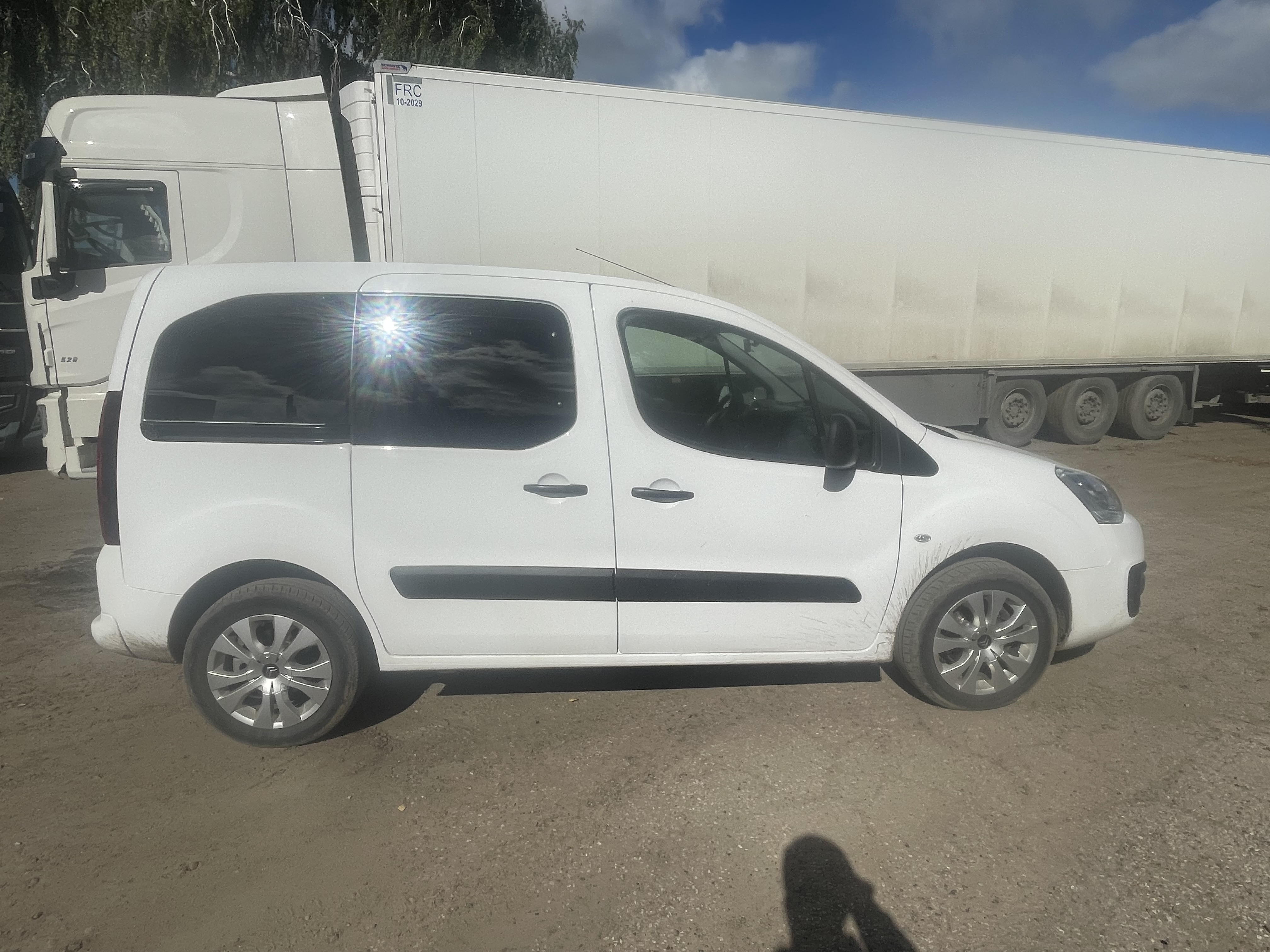 Citroen Berlingo - фото 4