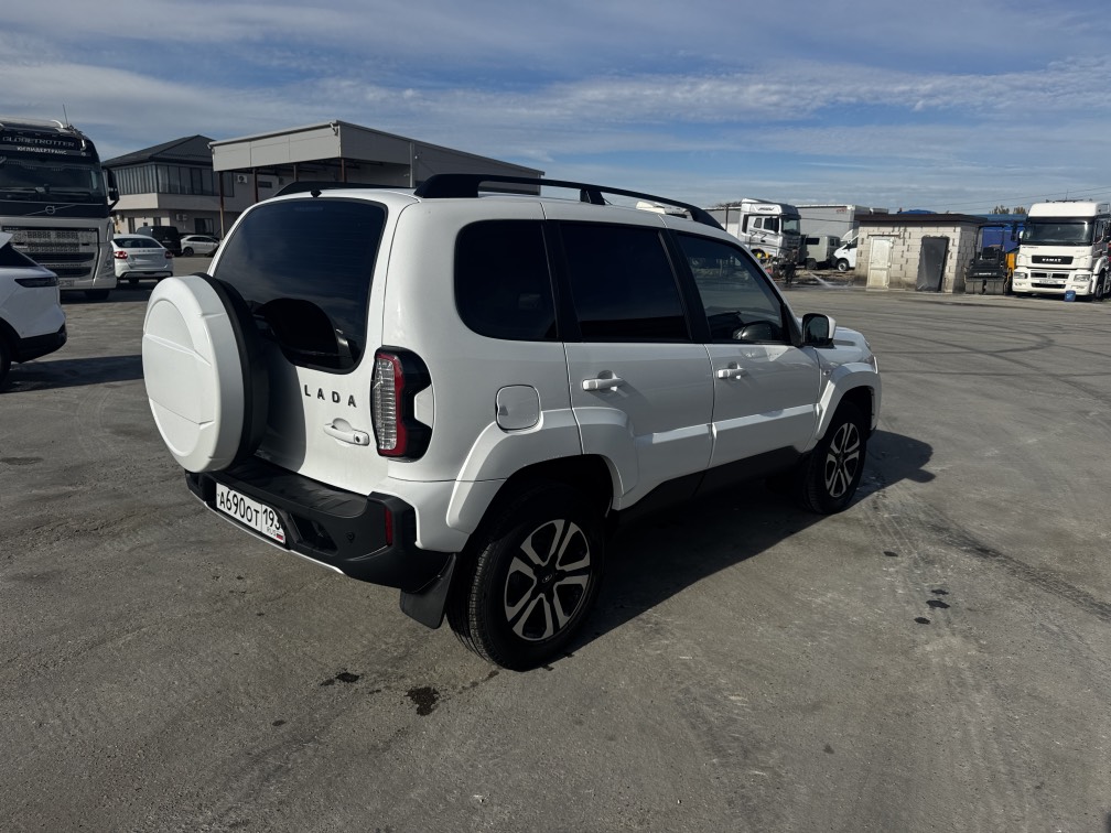 Lada Niva - фото 3