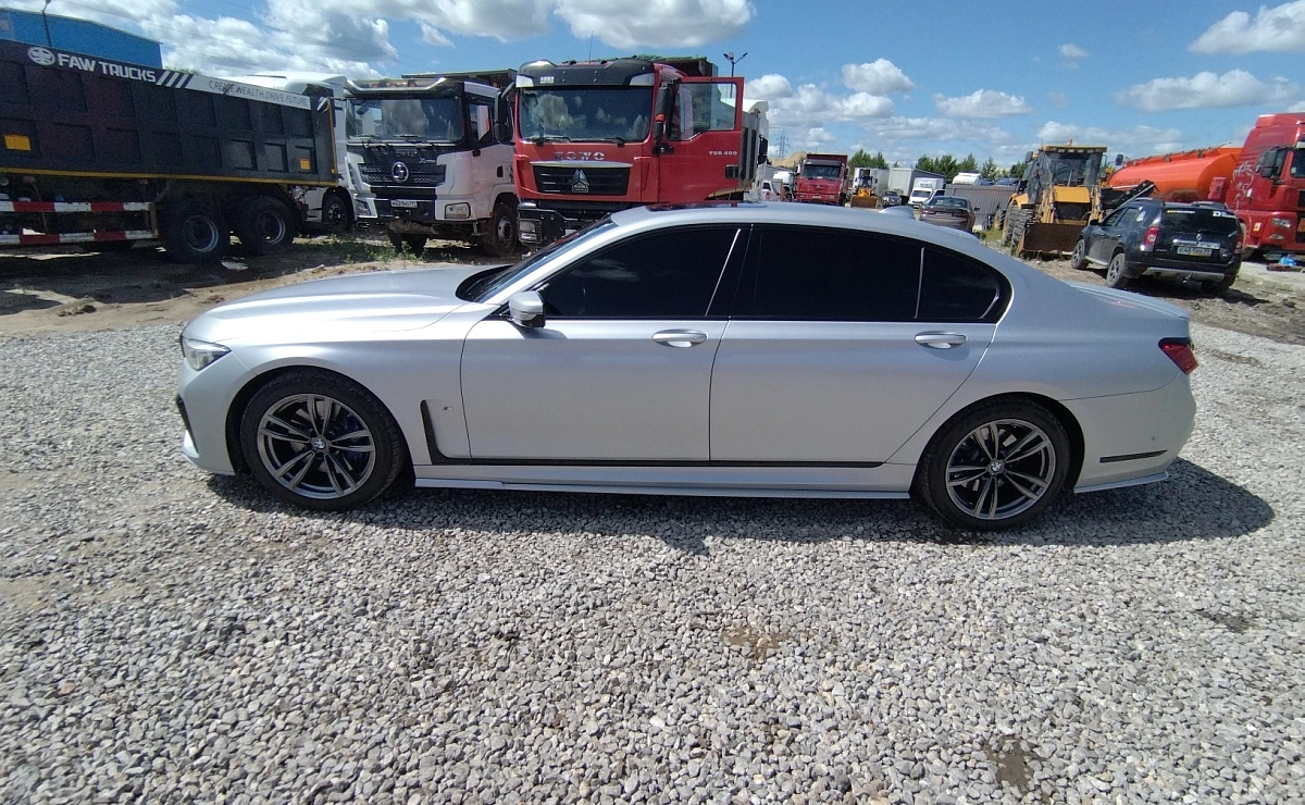 BMW 7 Series