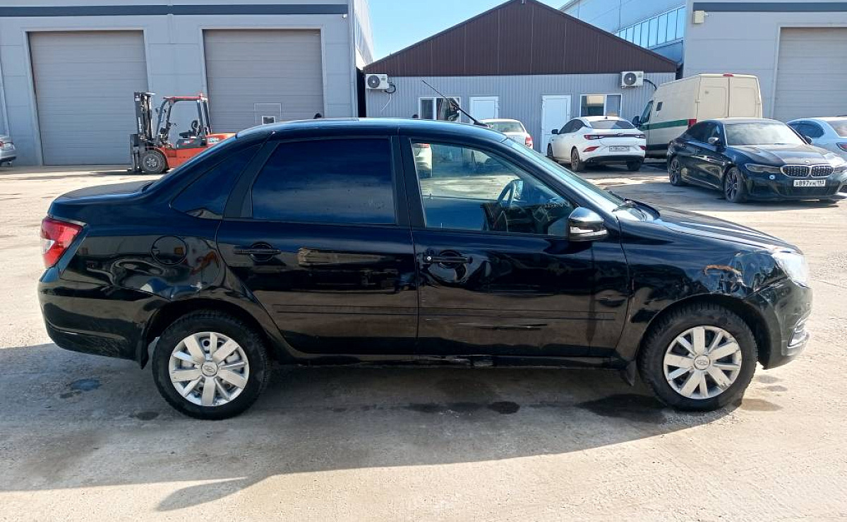 LADA Granta Лифтбек