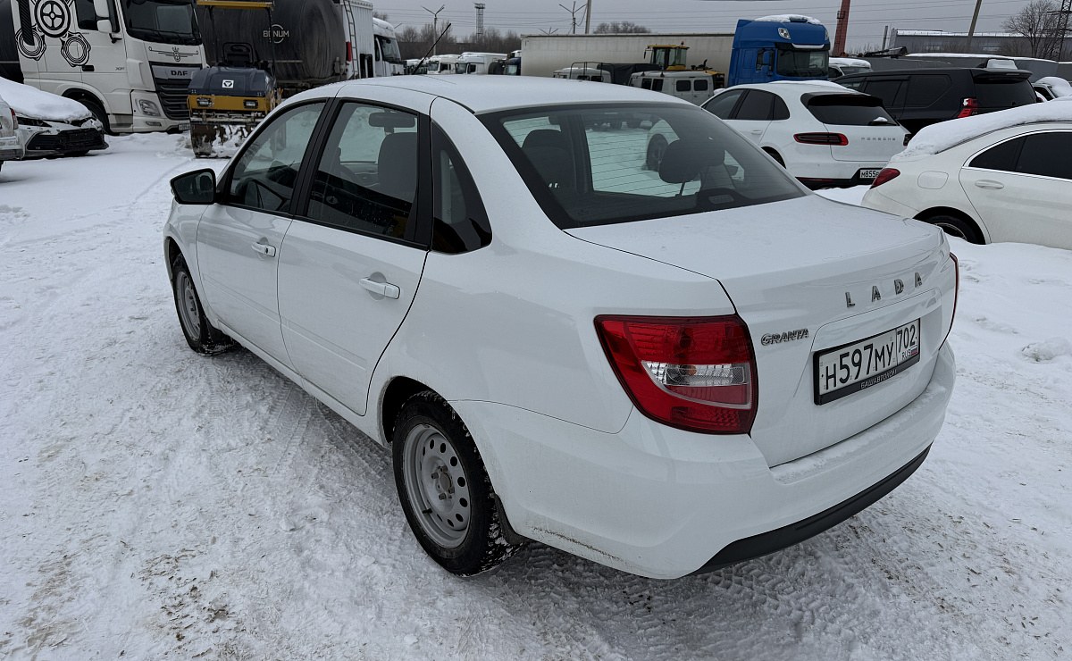 LADA Granta Седан